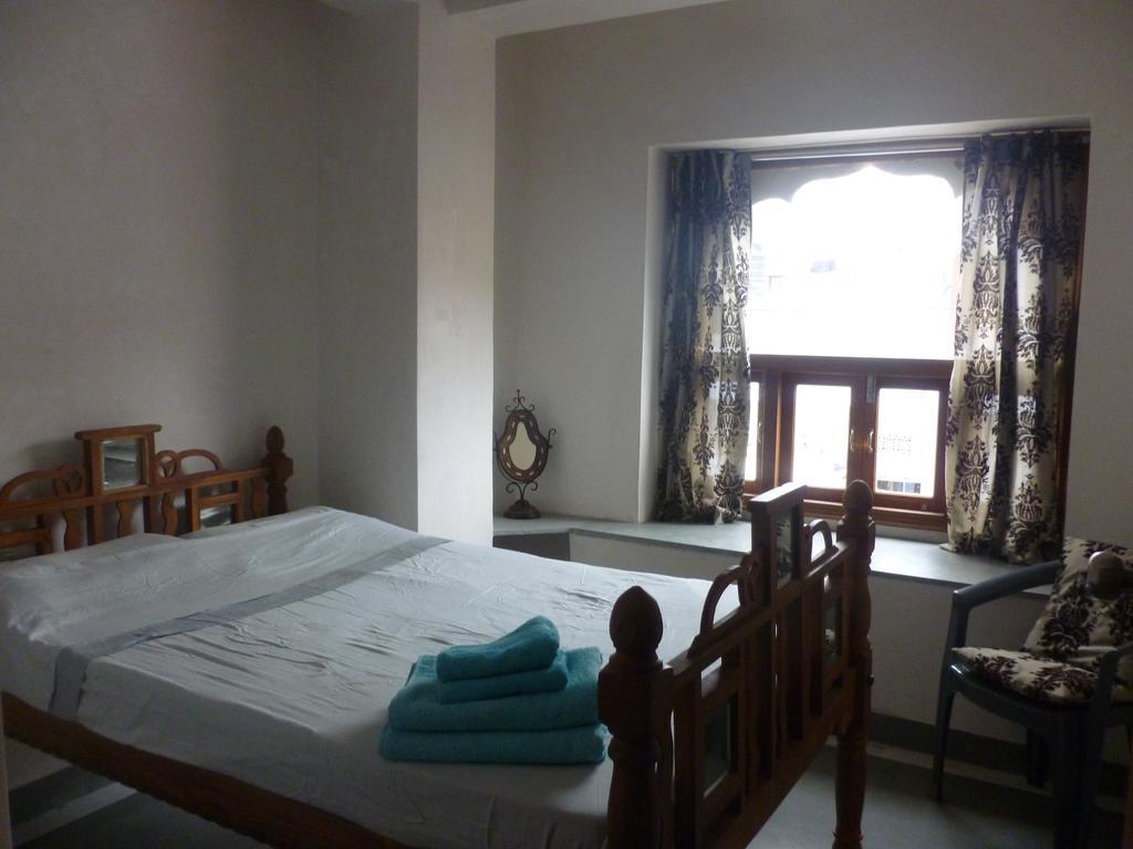 Silver Moon Haveli Udaipur Habitación foto